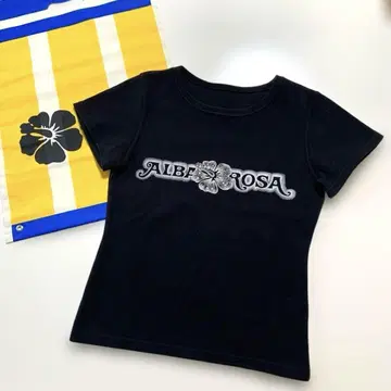 ALBA ROSA 기모 반팔 T셔츠 로고 하이비스커스 흑먹색