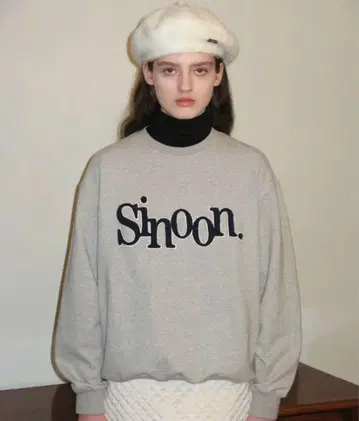 Sinoon 자수 로고 트레이닝복