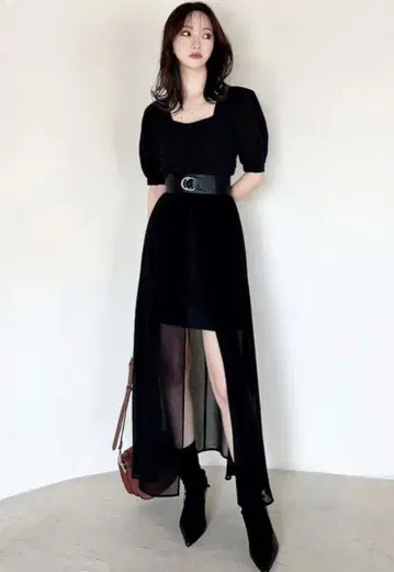 컨디션 최상 리젝시 레이어드 반팔 미니 원피스 블랙