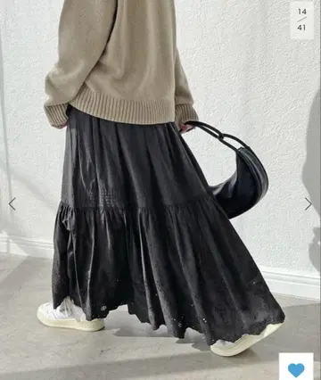 자수 레이스 스커트 스픽 앤 스팬