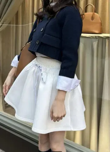 bibiy NELLY MINI SKIRT 택 포함 새상품 화이트
