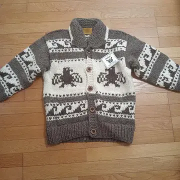 캐나다 스웨터 미사용 새상품 캐나다산 size 46