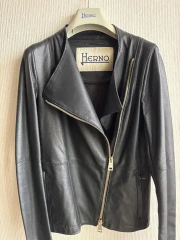 HERNO 라이더 자켓
