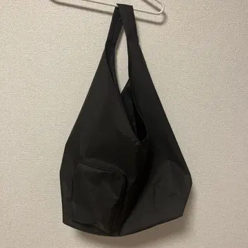 블랙 나일론 숄더백