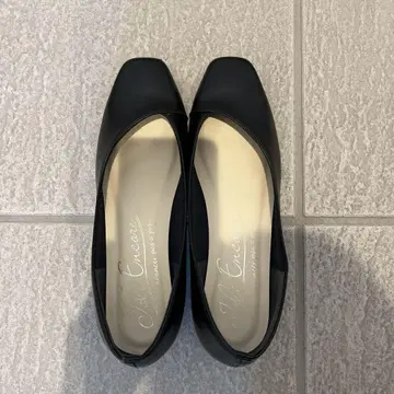 블랙 스퀘어토 펌프스 23.5cm