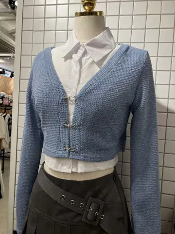 한국 스카이블루 V넥 가디건