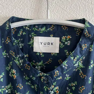택 포함 새상품 YURK 밴드 카라 원피스