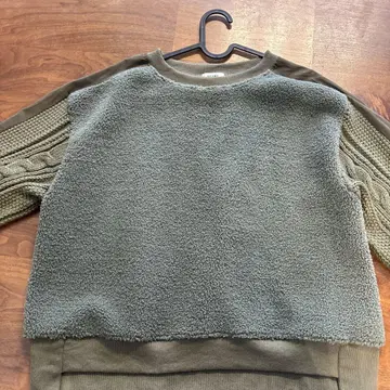 BEAMS HEART 니트 맨투맨 플리스