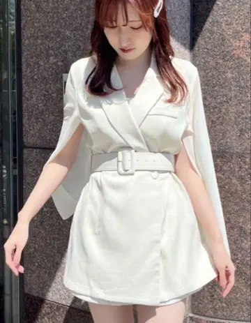 NOMAE 시어 슬리브 테일러드 원피스