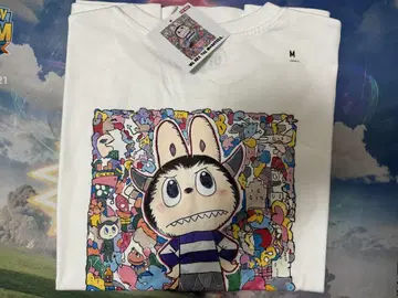 UNIQLO 러브브 콜라보 T셔츠 화이트 M 사이즈 POPMART