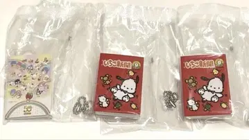 포차코 50년간 감사 콩가챠 노트 딸기 신문 산리오 캐릭터