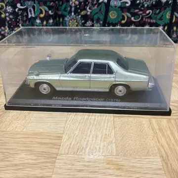 Mazda Roadpacer (1975) 미니카 스케일 케이스 포함