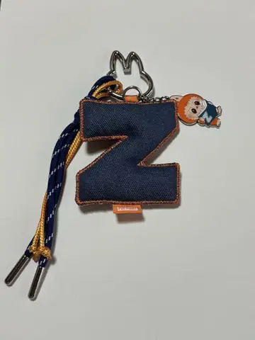 러브브 LABUBU PIN FOR LOVE 알파벳 펜던트 Z