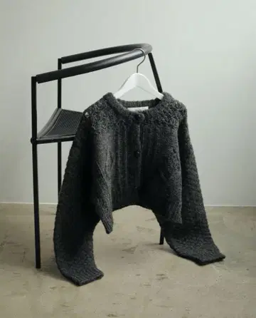 미사용 새상품 [ anuke ] Cable Knit Cardigan