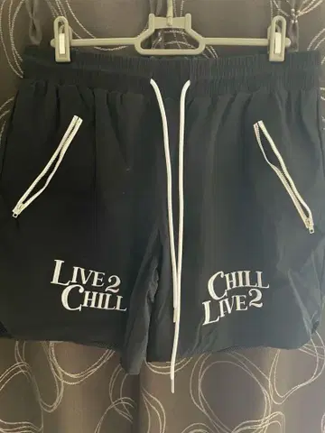 치린 chillin 하프 팬츠