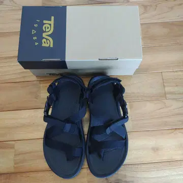 Teva 허리케인 테라 다크톨 27cm