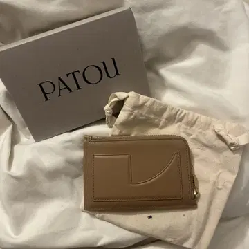 [ PATOU ] 가죽 코인&카드 홀더