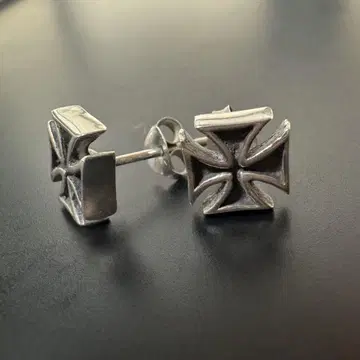 [ silver925 ] 아이언 크로스 귀걸이