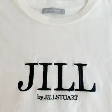 JILL by JILLSTUART 티셔츠