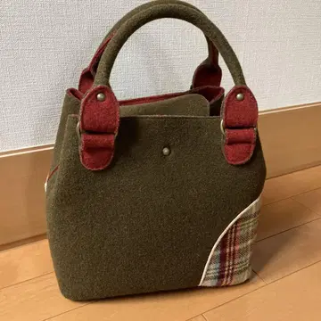 bonfanti x Mademoiselle 콜라보 핸드백