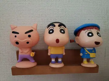 신짱 피규어 세트