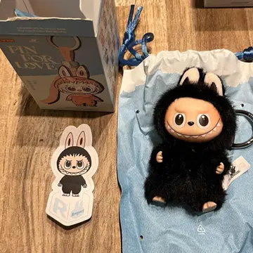 Labubu 알파벳 [ R ] 라부부 봉제 인형 펜던트 popmart