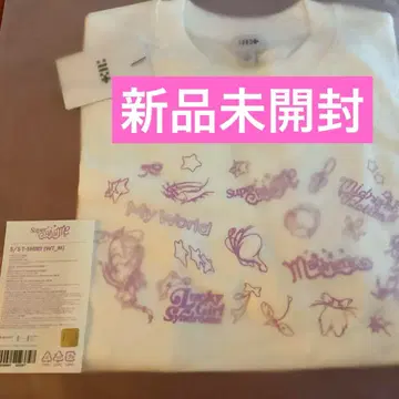 ILLIT Super Real MD S/S 티셔츠 M 티셔츠