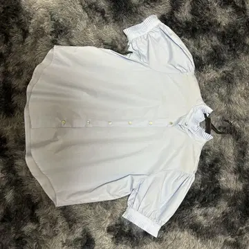 스카이블루 반팔 셔츠 플리츠 포함