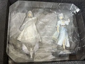 제5인격 4주년 오프라인 팩 화이트 피규어