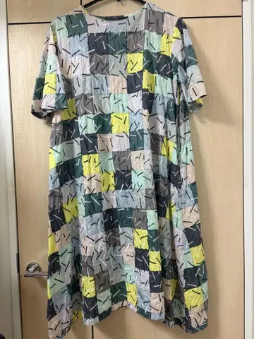 택 포함 미나 페르호넨 원피스 반팔 light stick jelly