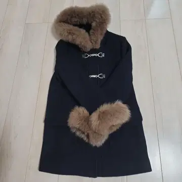 JUSGLITTY 더플 코트
