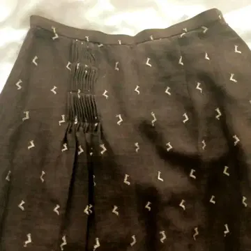 t.b 센소유니코 sensounico 롱 스커트 마 혼방 올 패턴 자수