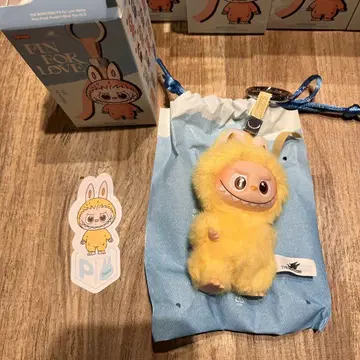 Labubu 알파벳 [ P ] 라부부 봉제 인형 펜던트 popmart