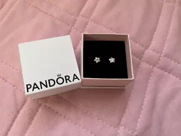 판도라 PANDORA 귀걸이 별 모양