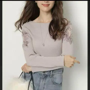 아푸와이저 리셰 아지메 자수 리브 니트