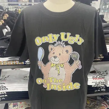 (5) Only Ugly On The Inside 곰 티셔츠 블랙