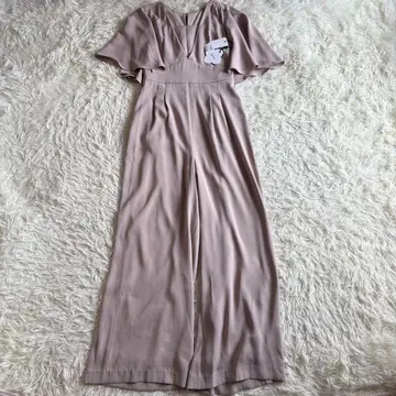 미사용 새상품 LILY BROWN 올인원 팬츠 드레스 베이지 1 사이즈