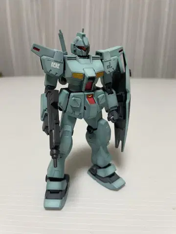 HG 1/144 짐 커스텀 도색 완료