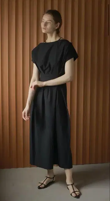 MANOF COCOON BELT ONE PIECE
