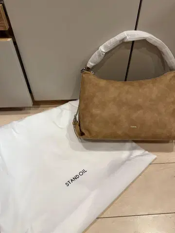 미사용 새상품 stand oil Mushy Bag 카멜