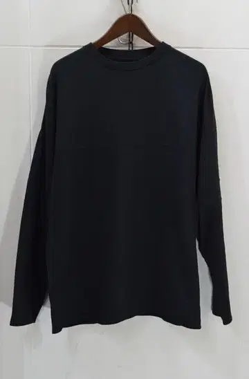 marka FOOTBALL TEE L/S