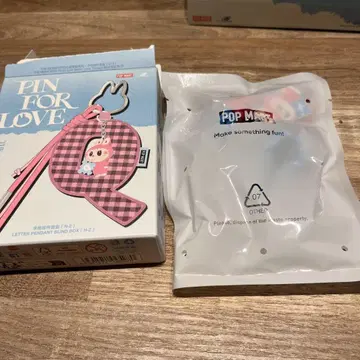 POP MART PIN FOR LOVE 키링 X