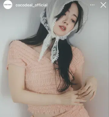 COCODEAL 프릴 셔링 오프숄더 상의 핑크