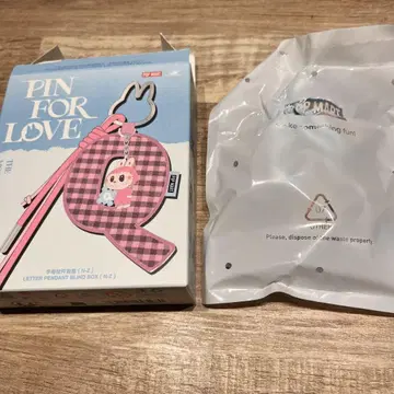 POP MART PIN FOR LOVE 키링 &