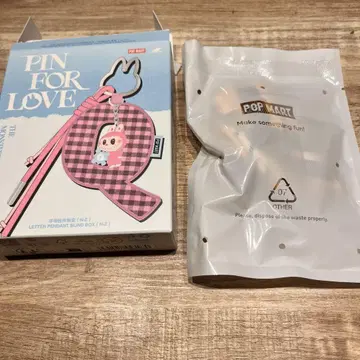 POP MART PIN FOR LOVE 키링 Y