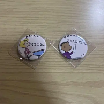 피넛 카페 오사카 캔뱃지 스누피 샐리 프랭클린