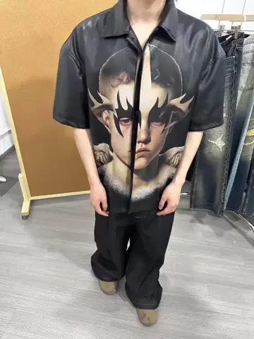 Horde Kusikohc 반팔 셔츠 와이셔츠