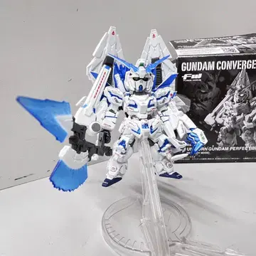 유니콘 건담 네이비