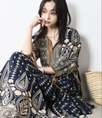 네이비 페이즐리 무늬 롱 원피스 L 사이즈