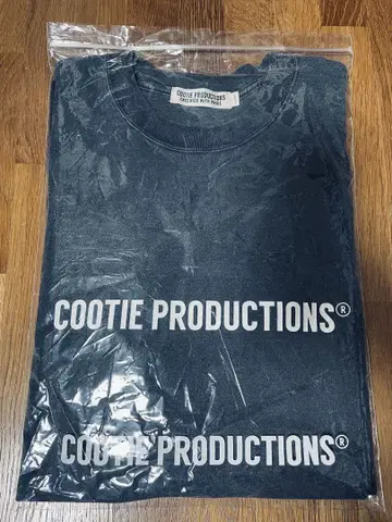 COOTIE Pigment Dyed L/S Tee kj 착용